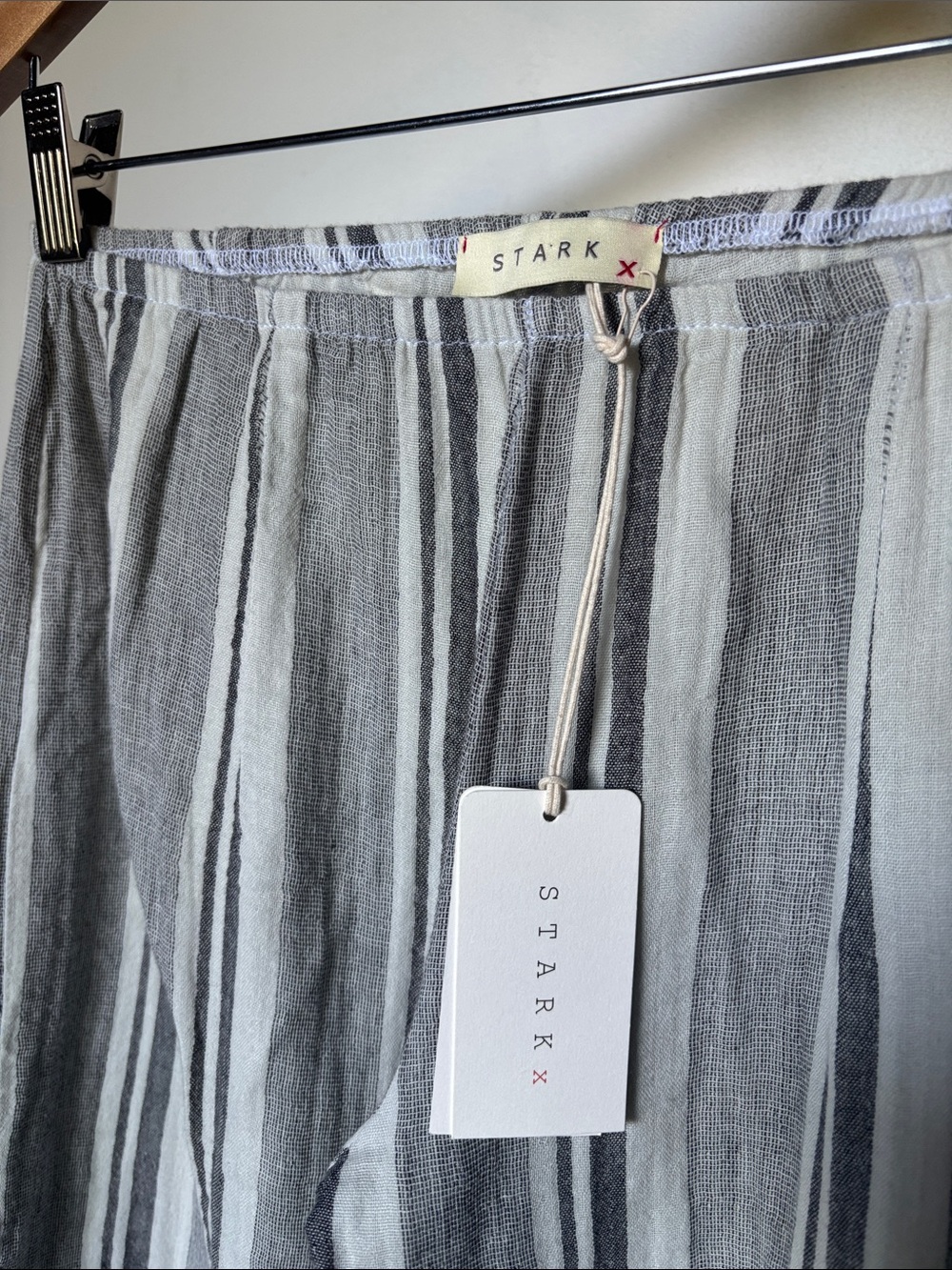 Wide Leg Striped Pants in Gray & White - Picture 3 of 9